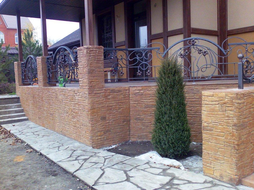 Облицовка наружных поверхностей дома фасадными керамическими плитками