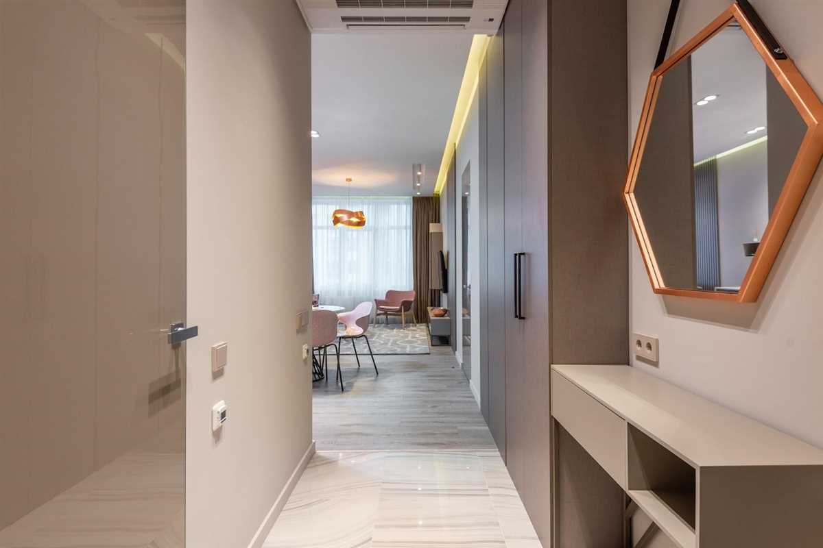 Отделка коридора в минималистском стиле: пространство и чистота